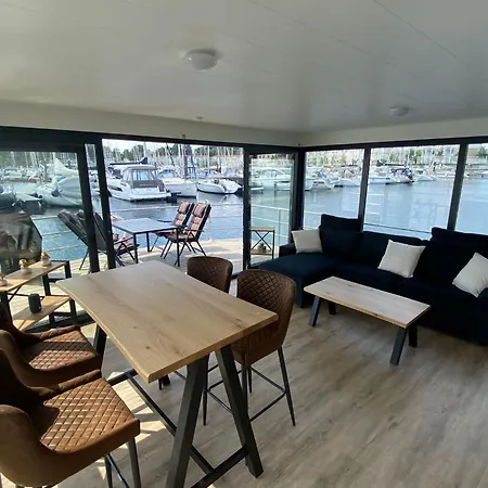 Urlaub Auf Dem Wasser Mit Einmaligen Ausblick - Well Hausboote 10 Holiday home Boltenhagen (Ostseebad)